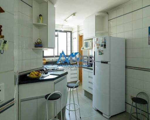 Apartamento à venda com 3 quartos, 135m² - Foto 40