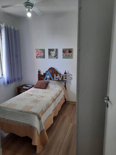 Apartamento à venda com 3 quartos, 110m² - Foto 3