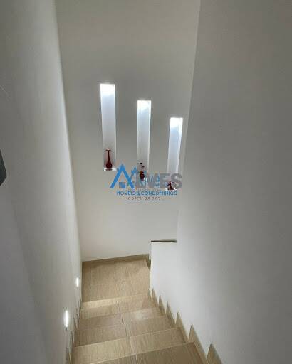 Casa à venda com 3 quartos, 180m² - Foto 7