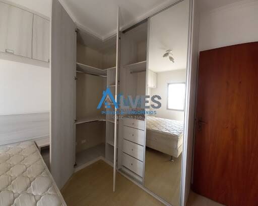 Apartamento à venda com 3 quartos, 100m² - Foto 4