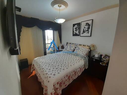 Apartamento à venda com 3 quartos, 123m² - Foto 41