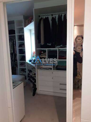 Apartamento à venda com 3 quartos, 300m² - Foto 33