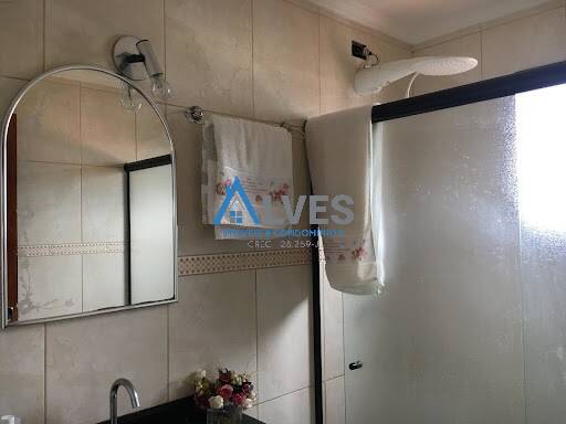 Apartamento à venda com 3 quartos, 72m² - Foto 2