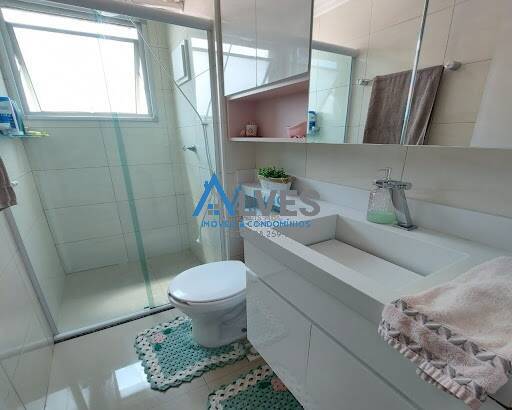 Apartamento à venda com 2 quartos, 56m² - Foto 4