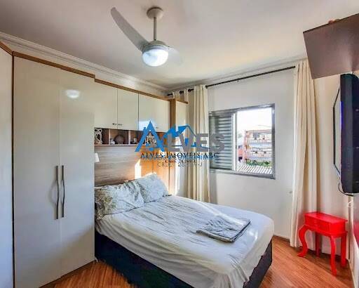 Apartamento à venda com 2 quartos, 67m² - Foto 32