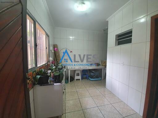 Sobrado à venda com 3 quartos, 132m² - Foto 5