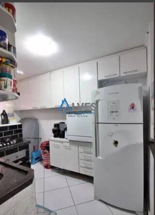 Apartamento à venda com 2 quartos, 50m² - Foto 7