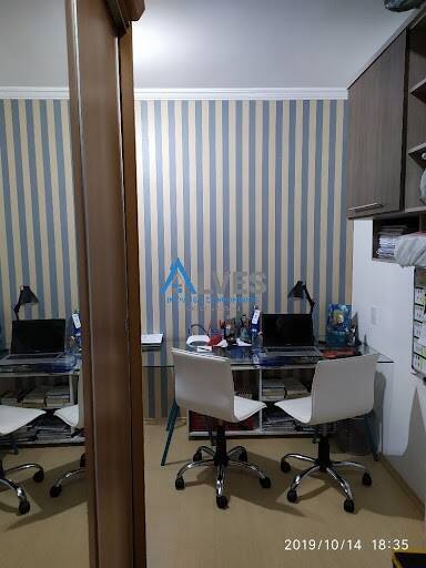 Apartamento à venda com 3 quartos, 134m² - Foto 2