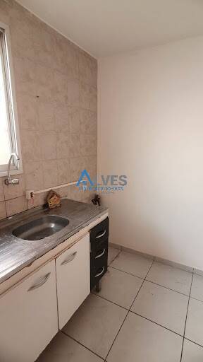 Apartamento para alugar com 2 quartos, 50m² - Foto 15