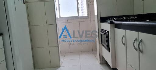 Apartamento à venda com 2 quartos, 50m² - Foto 13