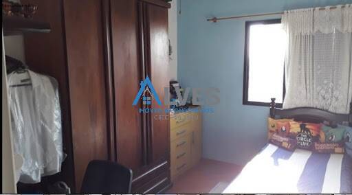 Apartamento à venda com 2 quartos, 70m² - Foto 4