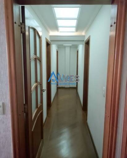 Apartamento à venda com 3 quartos, 161m² - Foto 5