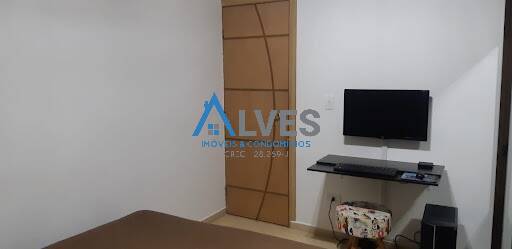 Apartamento à venda com 2 quartos, 82m² - Foto 17