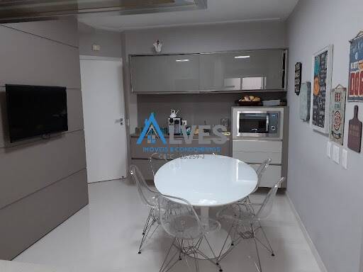 Apartamento à venda com 3 quartos, 300m² - Foto 47