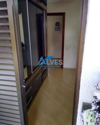 Apartamento à venda com 2 quartos, 90m² - Foto 3