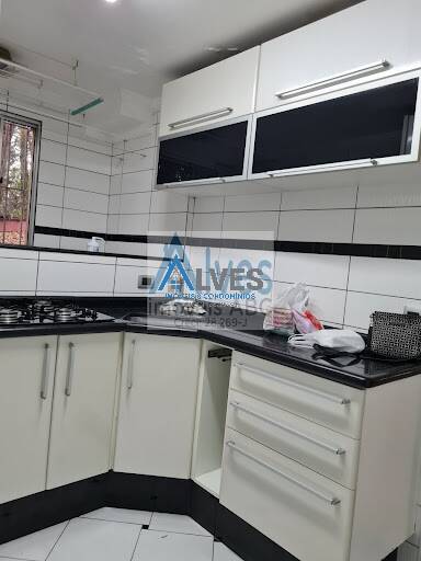 Apartamento para alugar com 2 quartos, 50m² - Foto 15