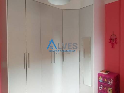 Apartamento à venda com 2 quartos, 70m² - Foto 16