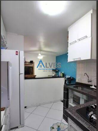 Apartamento à venda com 2 quartos, 50m² - Foto 3