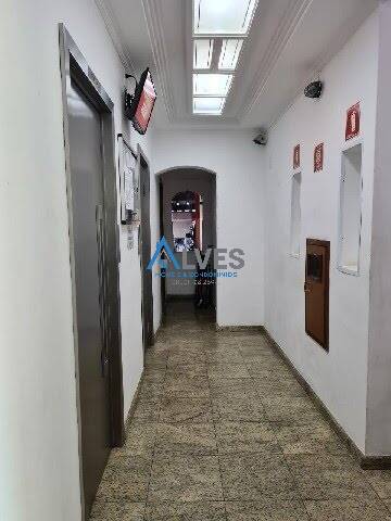 Apartamento à venda com 2 quartos, 61m² - Foto 7