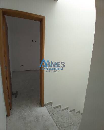 Sobrado à venda com 3 quartos, 150m² - Foto 36