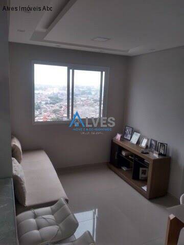 Apartamento à venda com 2 quartos, 40m² - Foto 7