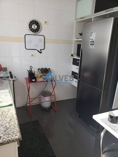 Apartamento à venda com 3 quartos, 170m² - Foto 17