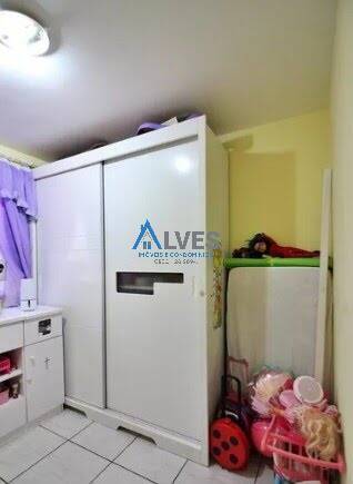 Apartamento à venda com 2 quartos, 50m² - Foto 2