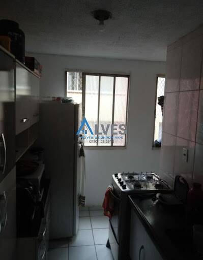 Apartamento à venda com 2 quartos, 48m² - Foto 4