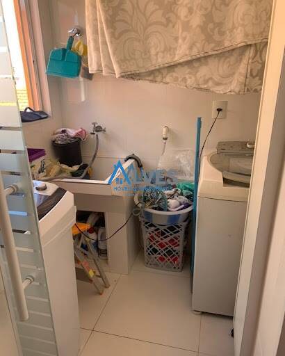 Apartamento à venda com 2 quartos, 65m² - Foto 4