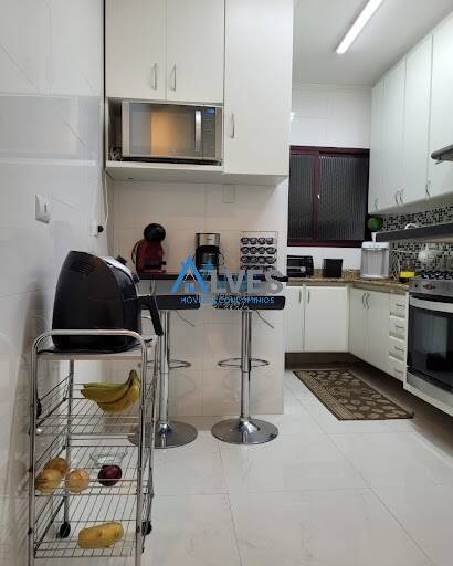 Apartamento à venda com 2 quartos, 74m² - Foto 33