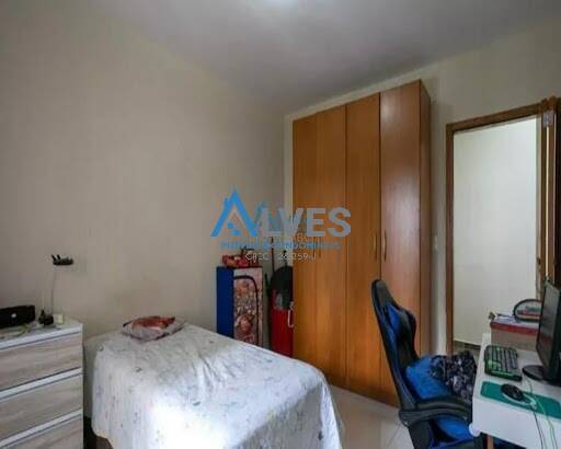 Casa à venda com 3 quartos, 200m² - Foto 6