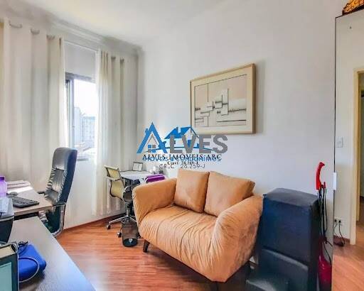 Apartamento à venda com 2 quartos, 67m² - Foto 17