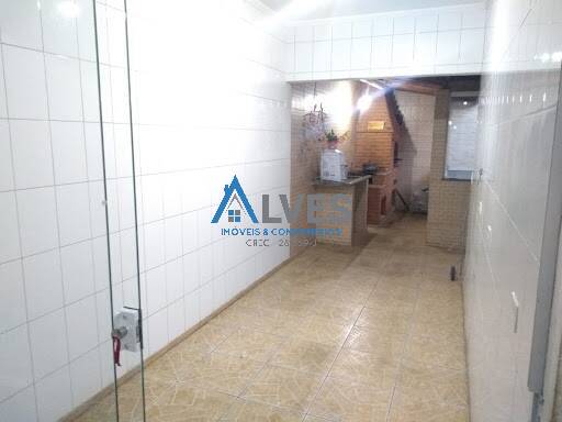 Sobrado à venda com 3 quartos, 335m² - Foto 19