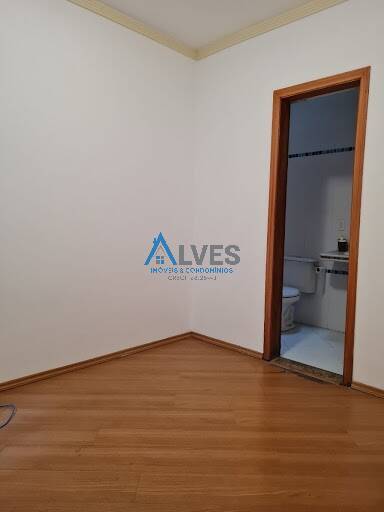 Sobrado à venda com 3 quartos, 220m² - Foto 37