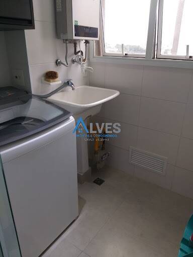 Apartamento à venda com 2 quartos, 70m² - Foto 4