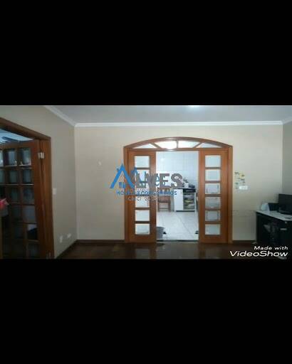 Casa à venda com 3 quartos, 235m² - Foto 21