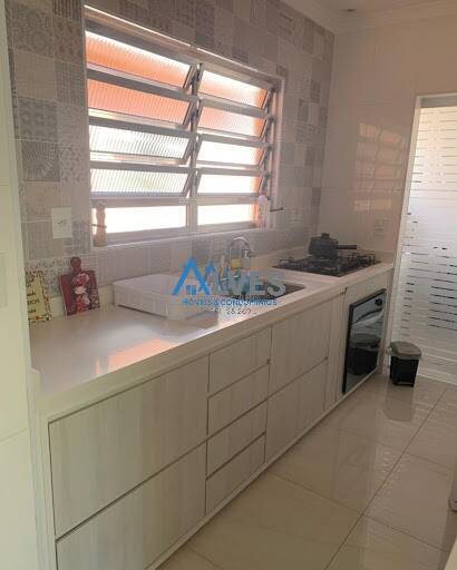 Apartamento à venda com 2 quartos, 65m² - Foto 5