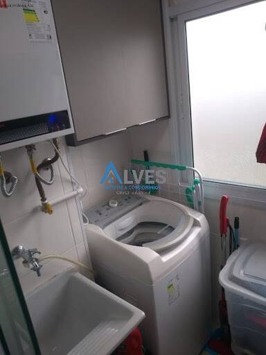 Apartamento à venda com 2 quartos, 40m² - Foto 9