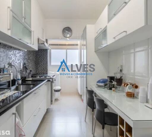 Apartamento à venda com 3 quartos, 90m² - Foto 8