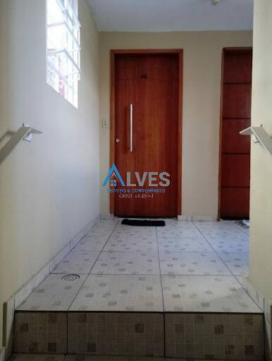 Apartamento à venda com 2 quartos, 48m² - Foto 2