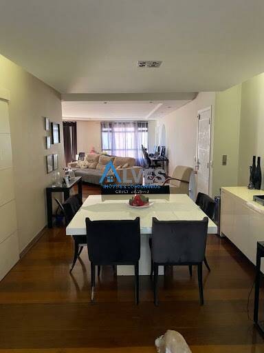 Apartamento à venda com 3 quartos, 209m² - Foto 38