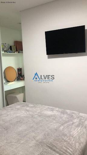 Apartamento à venda com 1 quarto, 65m² - Foto 2