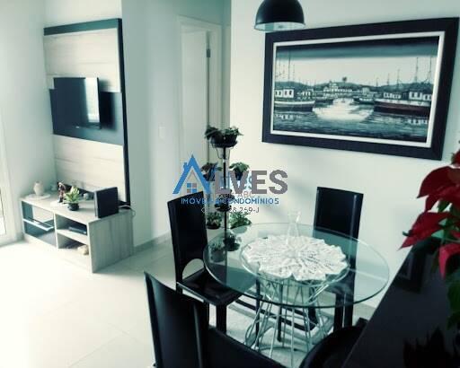 Apartamento à venda com 2 quartos, 56m² - Foto 19