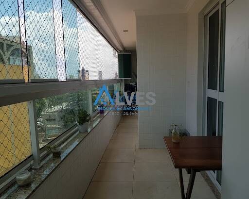 Apartamento à venda com 3 quartos, 140m² - Foto 8