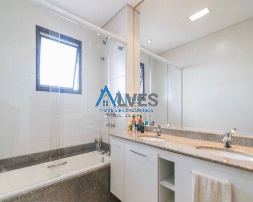 Apartamento à venda com 3 quartos, 177m² - Foto 41