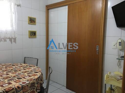 Apartamento à venda com 4 quartos, 165m² - Foto 5