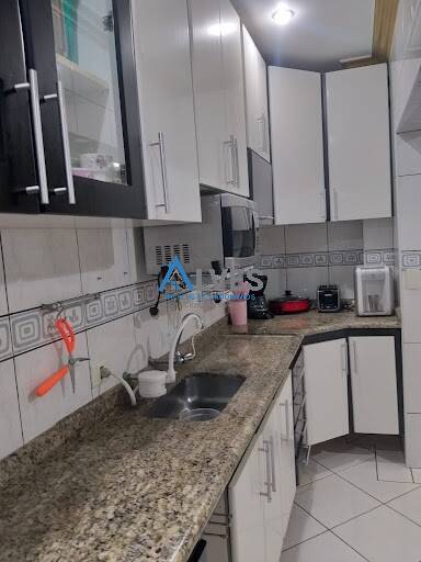 Sobrado à venda com 4 quartos, 300m² - Foto 10