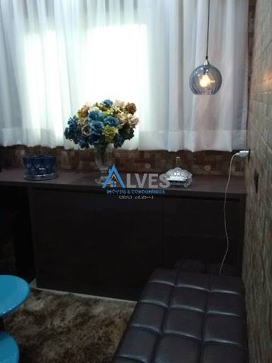 Apartamento à venda com 3 quartos, 140m² - Foto 4