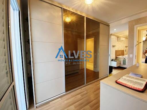 Apartamento à venda com 3 quartos, 128m² - Foto 8