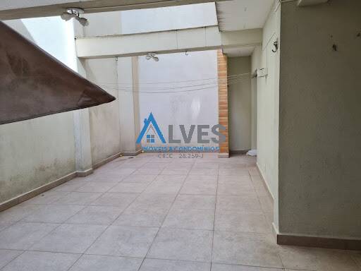 Apartamento à venda com 3 quartos, 130m² - Foto 12